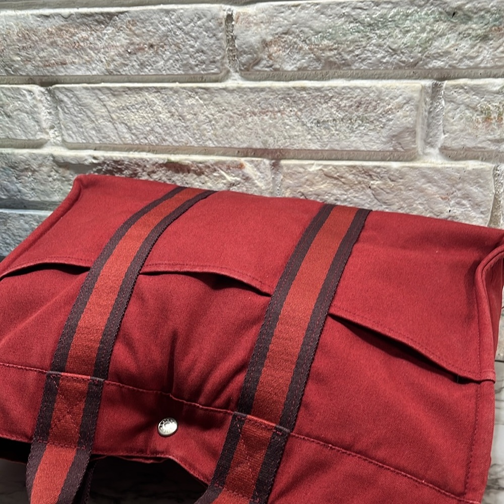 Hermès Fourre Tout MM Red Canvas Tote Bag - Picture 7 of 16